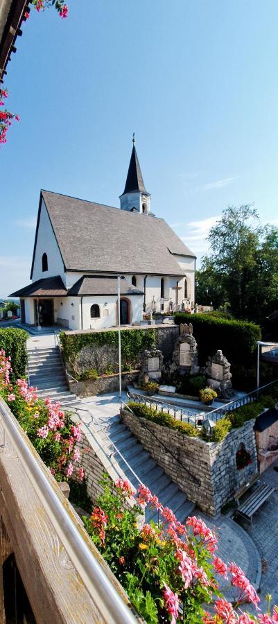 Gasthaus Kirchenwirt Hotel Koppl Bagian luar foto